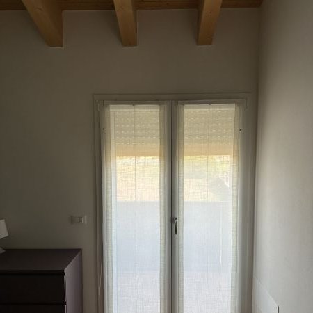 Tende a pacchetto liscio con sistema no foro