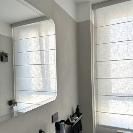 Tende a pacchetto steccato con binario a soffitto