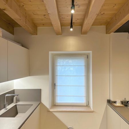 Tende a pacchetto steccato con sistema no foro