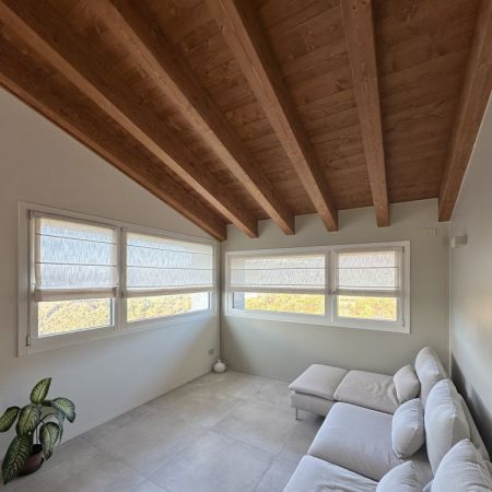 Tende a pacchetto steccato con sistema no foro