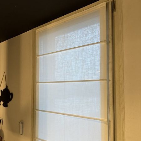 Tende a pacchetto steccato con sistema no foro 